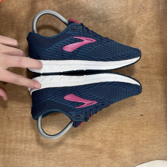 Brooks Revel 3 Women's Size 6 Blue Pink Running Shoes - Picture 6 of 9